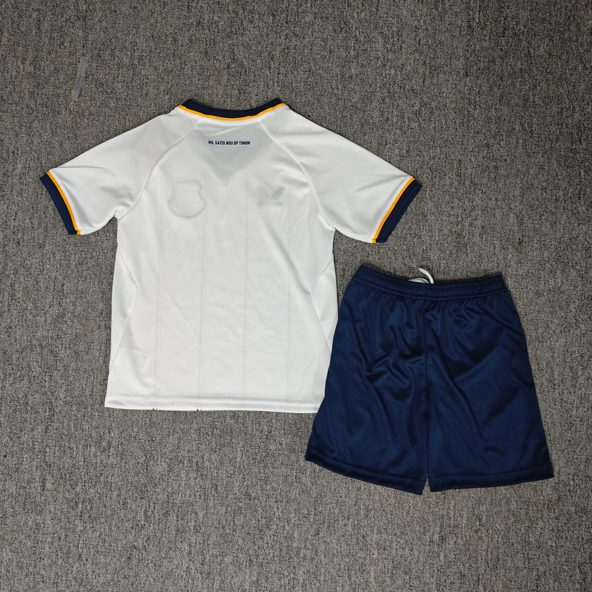 2026/27 Everton Away Kids Football Kit — image 2 of 2
