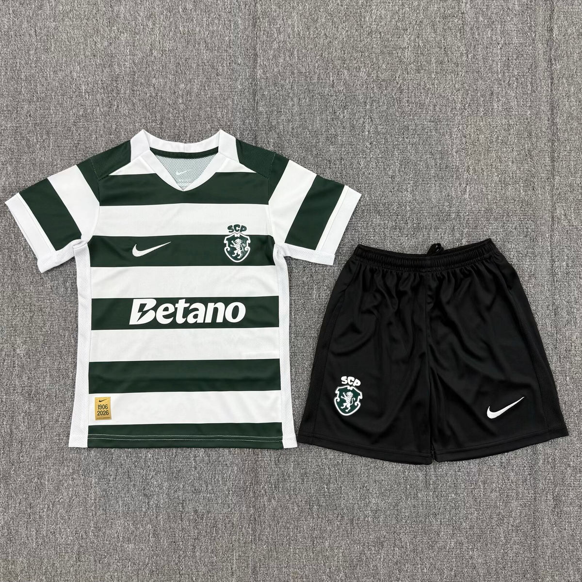2026/27 Sporting CP Home Kids Football Kit — image 1 of 1