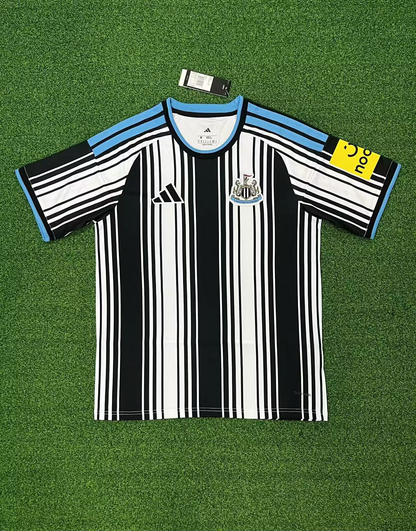 2026/27 Newcastle United Home Fan Version Football Jersey — image 1 of 2