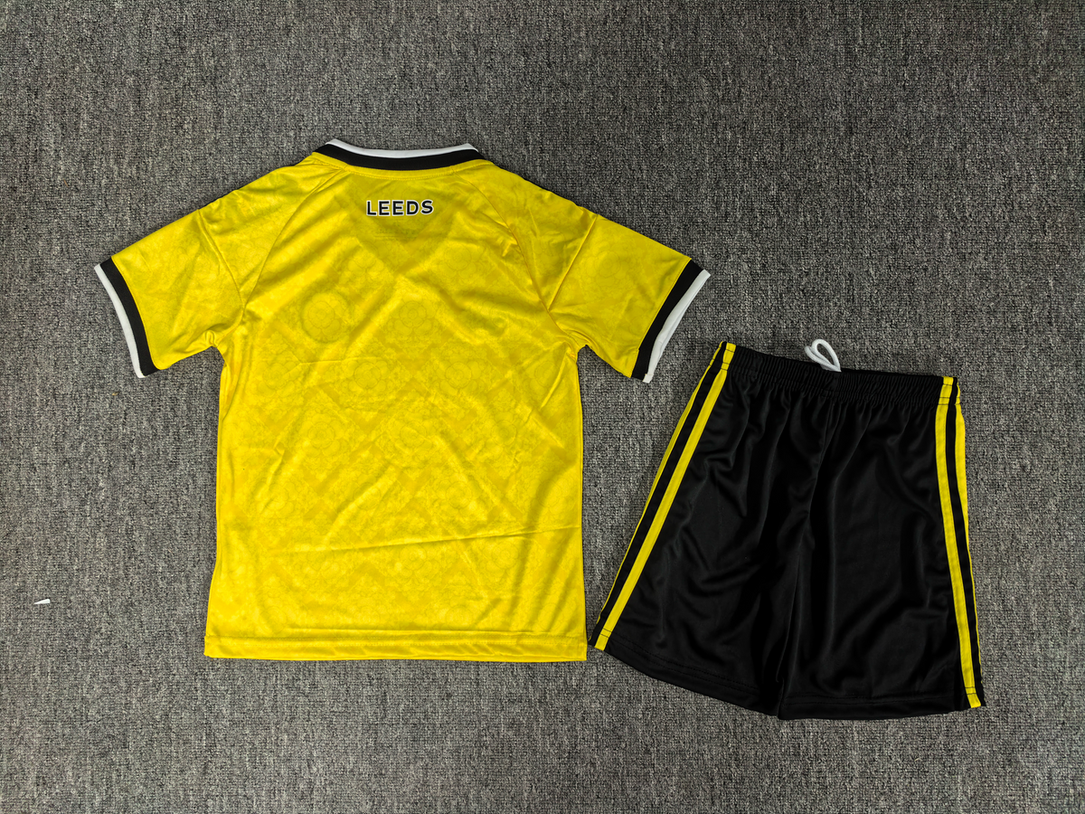 2026/27 Leeds United Away Kids Football Kit — image 2 of 2