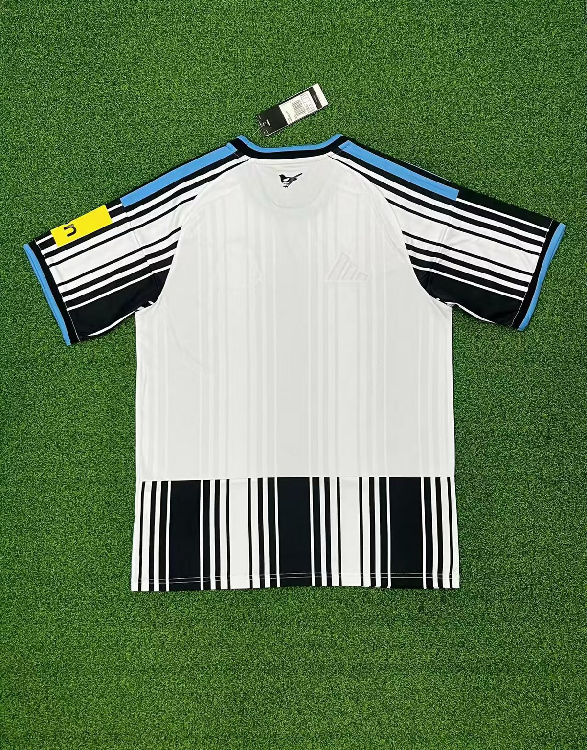 2026/27 Newcastle United Home Fan Version Football Jersey — image 2 of 2