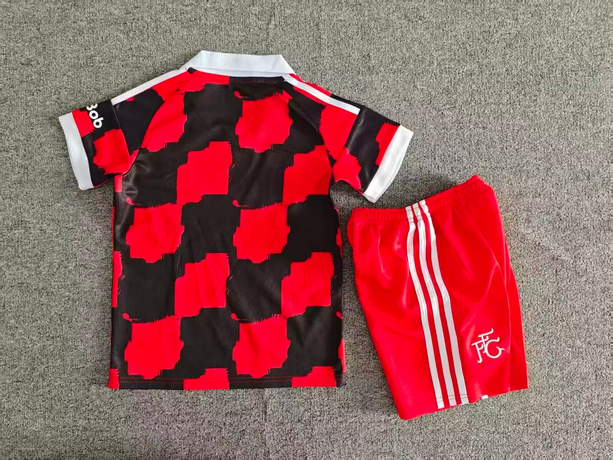 2026/27 Fulham Away Kids Football Kit — image 2 of 2