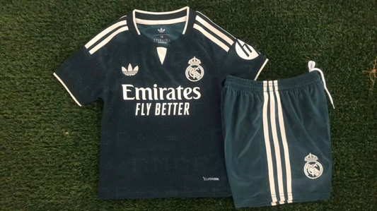 2026/27 Real Madrid Away Kids Football Kit — image 1 of 1